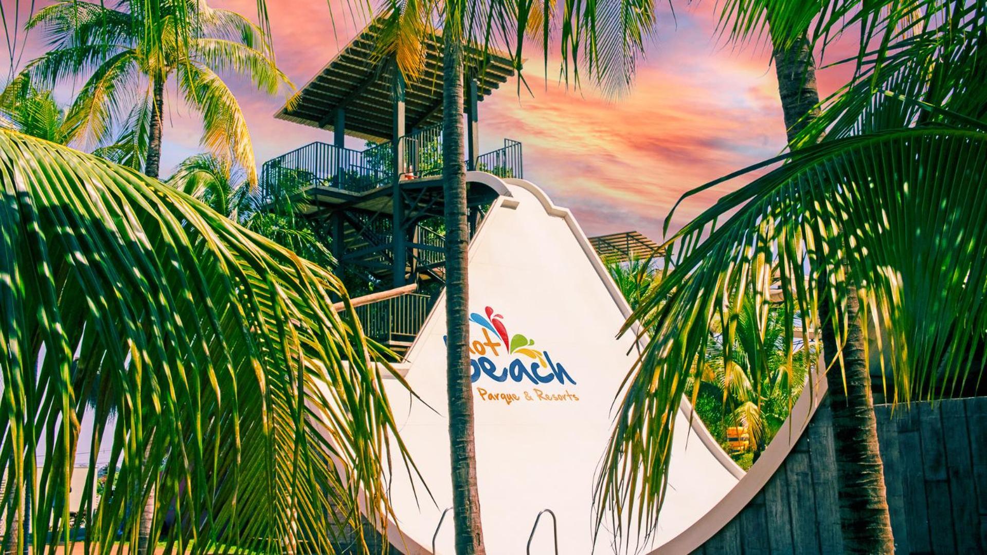 Hot Beach Resort Olímpia 외부 사진 Splash Island